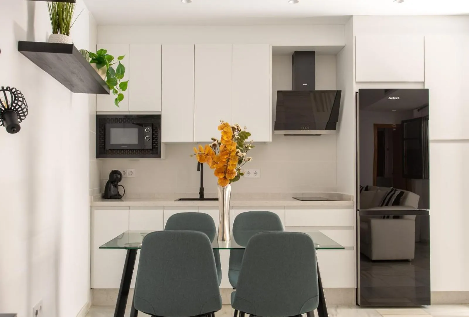 Monsalves Patio, Centrico Y Con Garaje Gratis Apartment Seville Spain